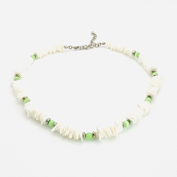 Shell Necklace Jewelry 15”-18” Shells Hawaiian 🌺 - Picture 3 of 4